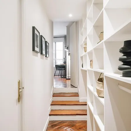 Yasemin - 2 A Halles