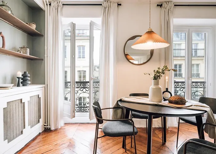 Yasemin - 2 A Halles